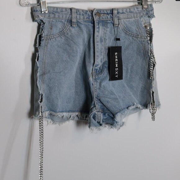 SHEINSXY Women's Denim Shorts w Chain Details Size 29 NWT - Picture 1 of 8